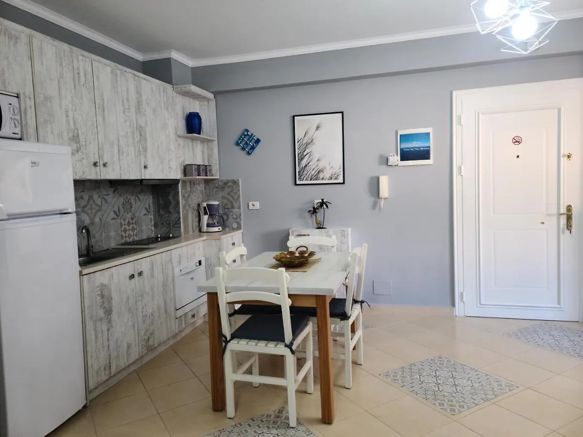 Fancy Summer Sea View Apartment Sarande