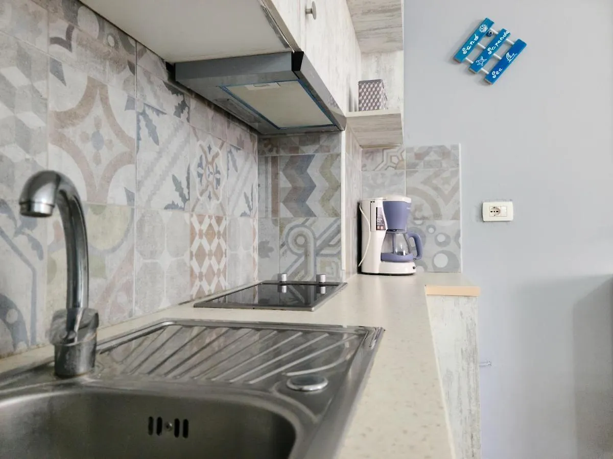 Fancy Summer Sea View Apartment Sarande